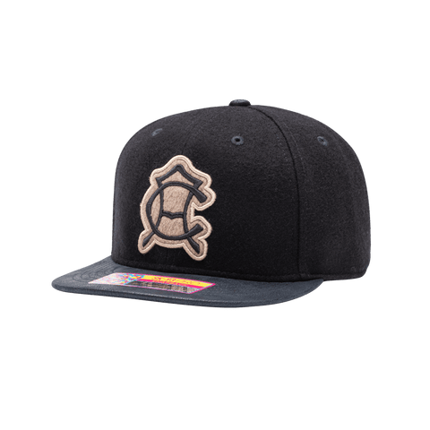 Club America Prep Snapback Hat with structured high 6-panel crown in melton wool, flat peak PU leather brim, front embroidered wool backed applique patch with merrowed edges, back embroidered club name, in navy.