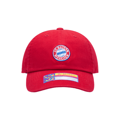 Front view of Bayern Munich Bambo Classic with low unstructured crown, curved peak brim, and buckle closure, in red.