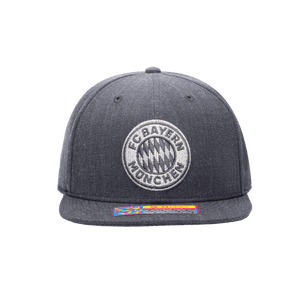 Front view of the Bayern Munich Platinum Snapback with high crown, flat peak, and snapback closure, in grey