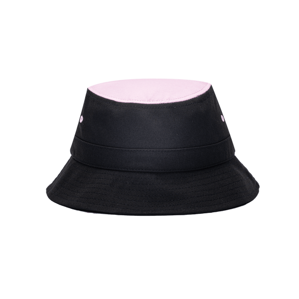 Juventus Truitt Bucket hat in tri-color fabrication and team logo embroidery, in Black/Pink.