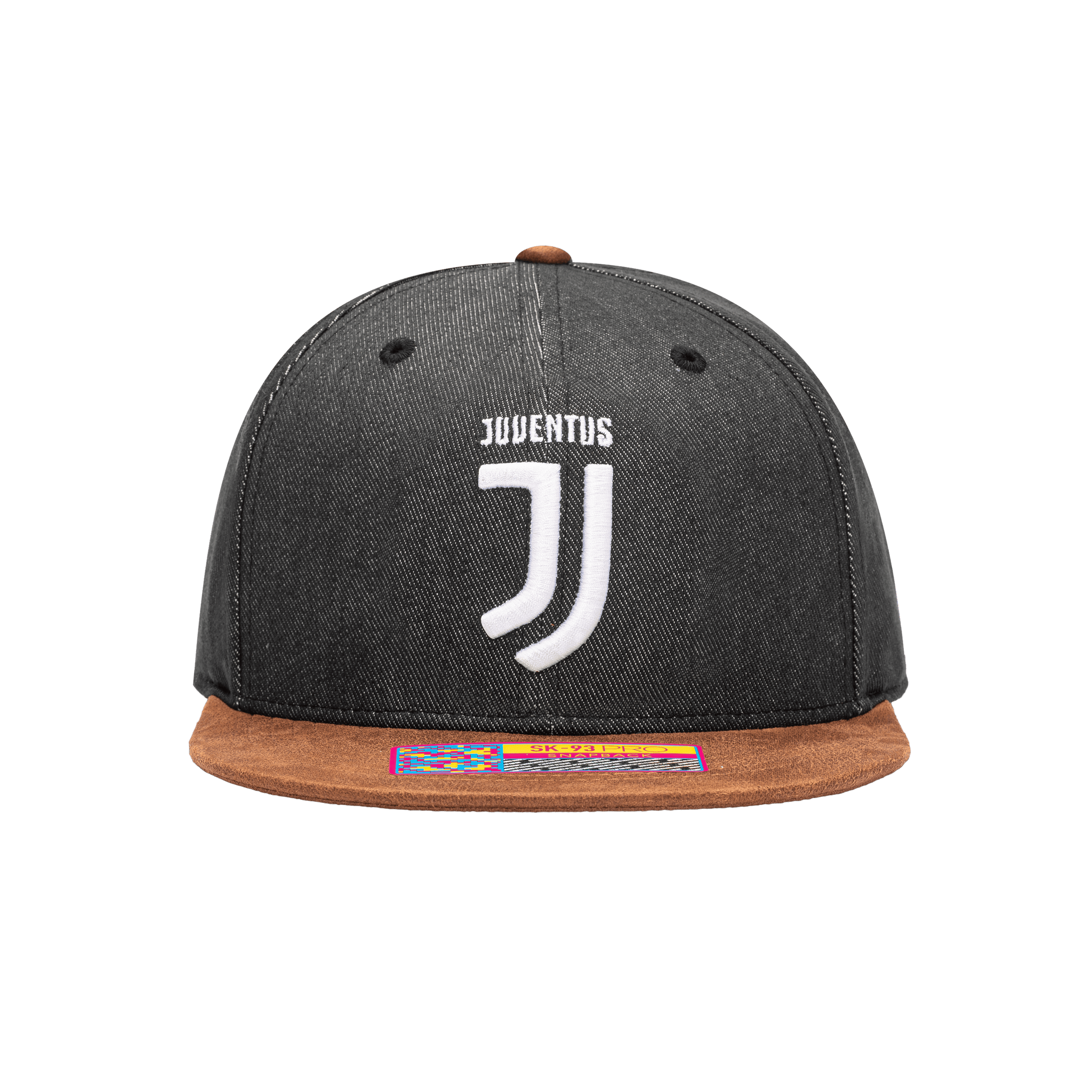 Front view of the Juventus Orion Snapback with high structured crown, flat peak suede-like brim, and snapback closure, in Black/Brown.