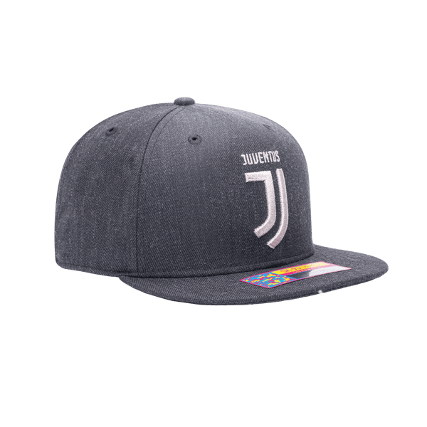 Side view of Juventus Platinum Snapback with high crown, flat peak, and snapback closure, in grey